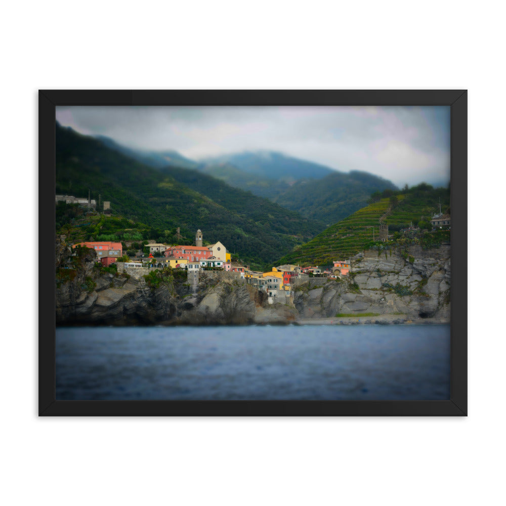 Vernazza - Framed poster