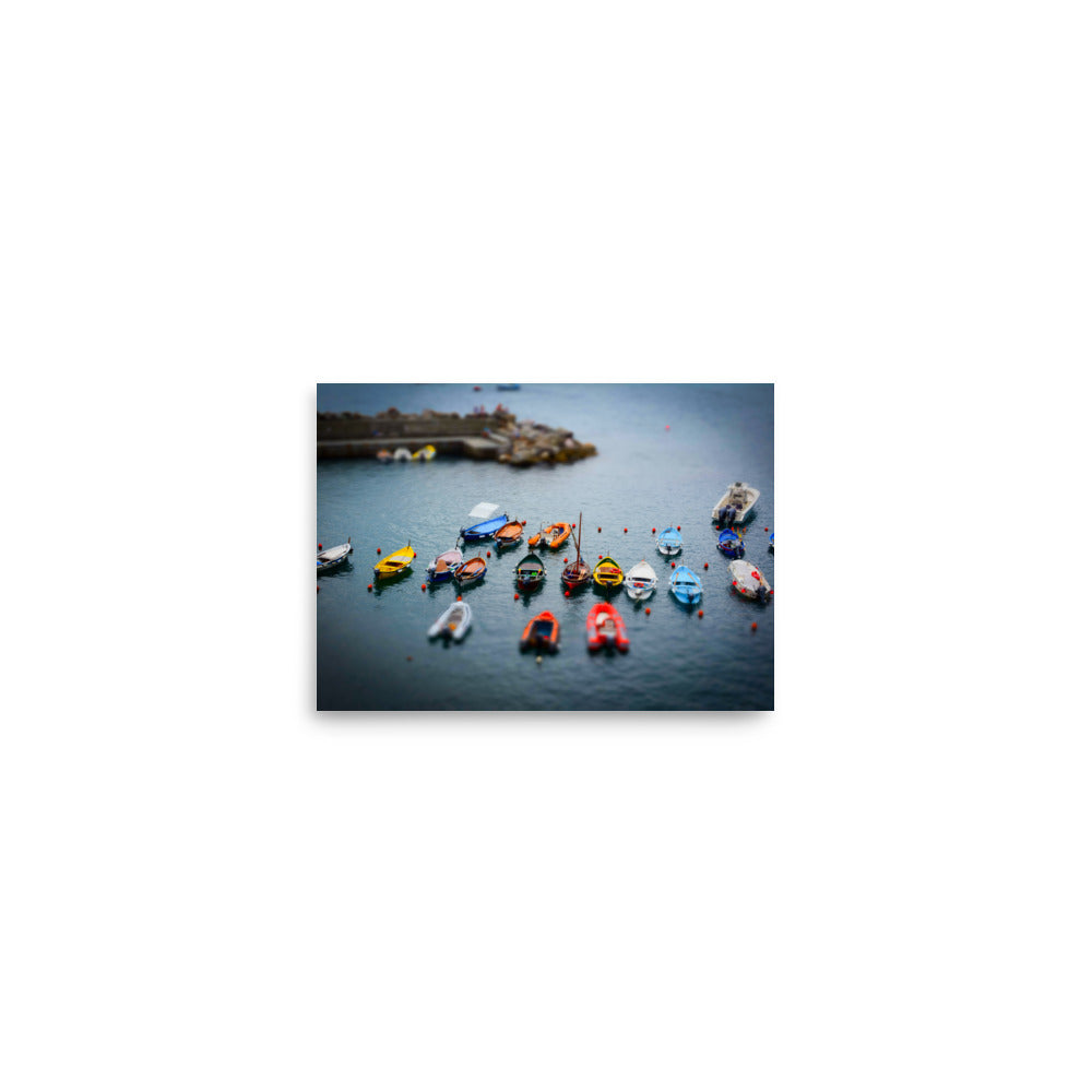 Boats of Vernazza - Poster