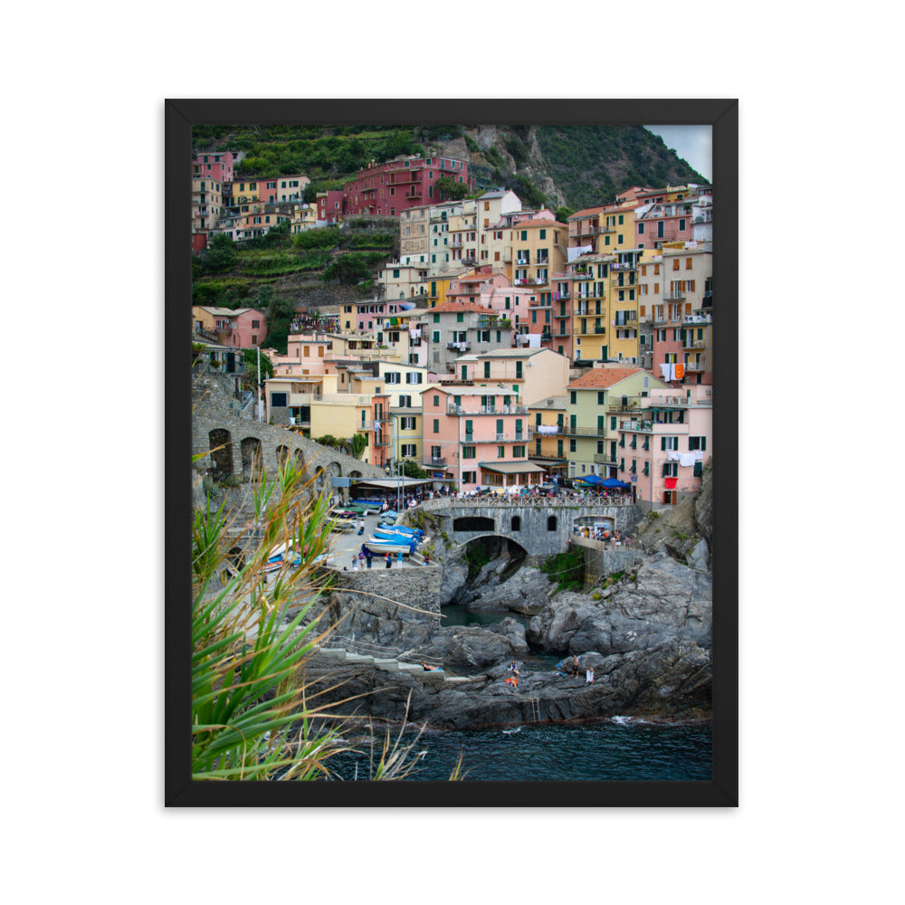 Manarola - Framed photo paper poster