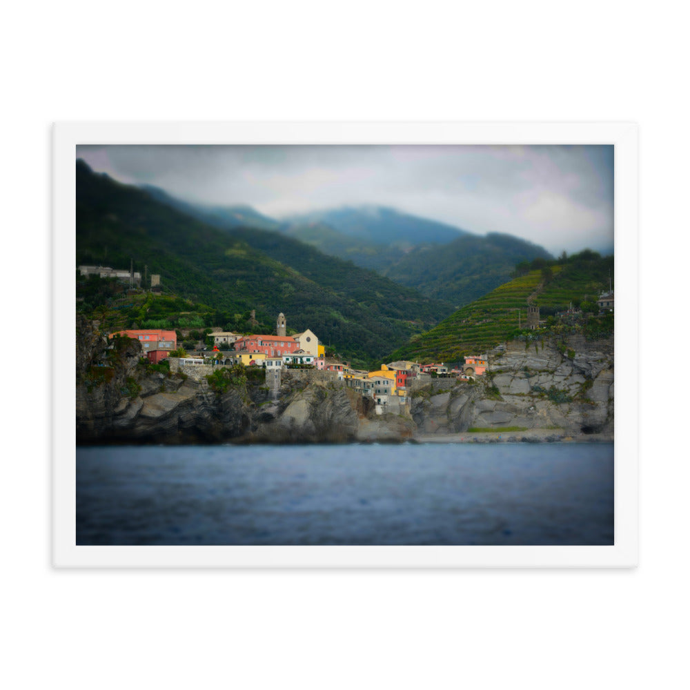 Vernazza - Framed photo paper poster